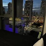 Spacious And Luxurious Apartment In Downtown Miami